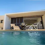 Villa Manon